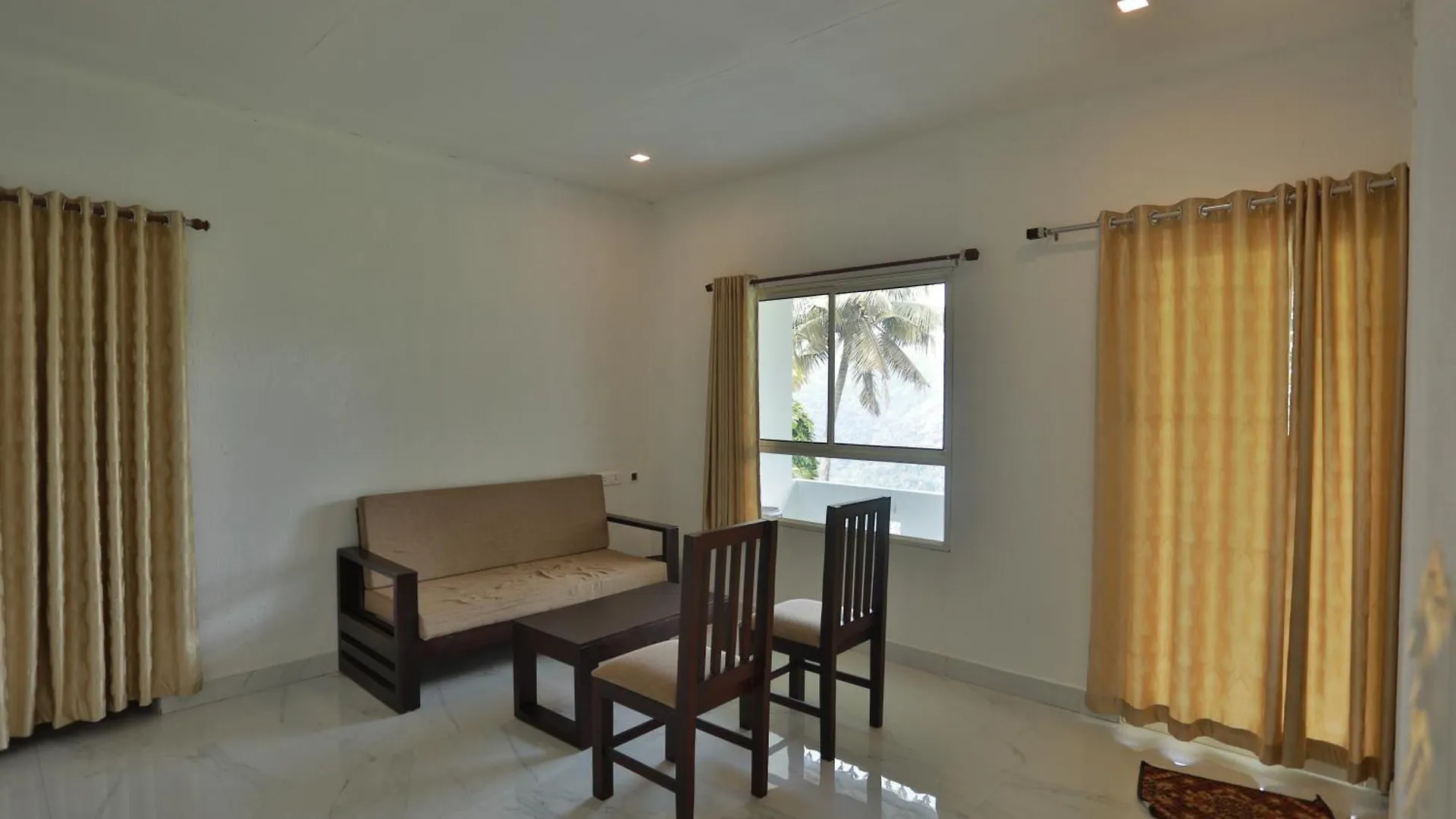 Bed & Breakfast Koinad Hills Villa Pirmed
